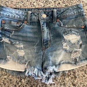 American Eagle hi-rise festival shortie